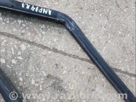 ФОТО Уплотнительная резинка задняя правая для Hyundai ix35 I LM/EL Tucson (10-17) Київ