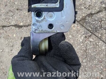 ФОТО Замок двери передний правый для KIA Sorento 1 BL (02-09) Київ