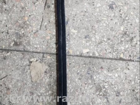 ФОТО Направляющая стекла передняя правая для KIA Sportage SL (10-16) Київ