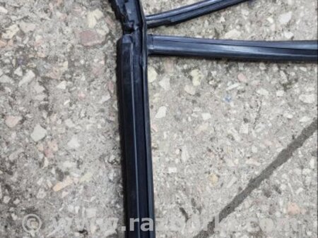 ФОТО Направляющая стекла задняя правая для KIA Sportage SL (10-16) Київ