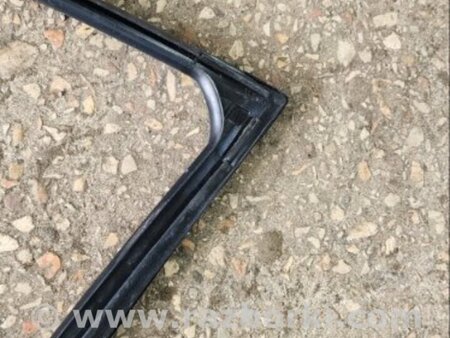 ФОТО Направляющая стекла передняя правая для KIA Sportage SL (10-16) Київ