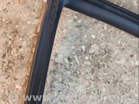 ФОТО Направляющая стекла задняя левая для Hyundai Santa Fe III DM/NC (12-18) Київ