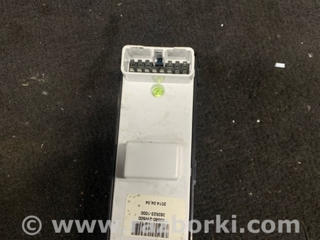 ФОТО Кнопка стеклоподъемника задняя левая для Hyundai Santa Fe III DM/NC (12-18) Київ