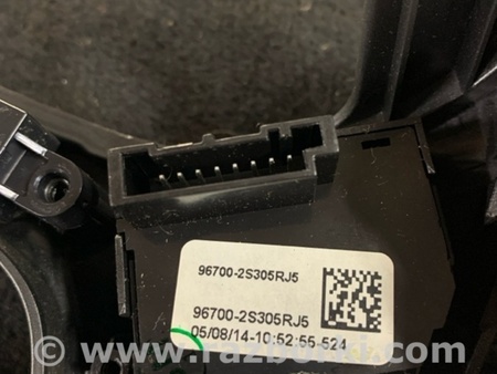 ФОТО Кнопки руля для Hyundai ix35 I LM/EL Tucson (10-17) Київ