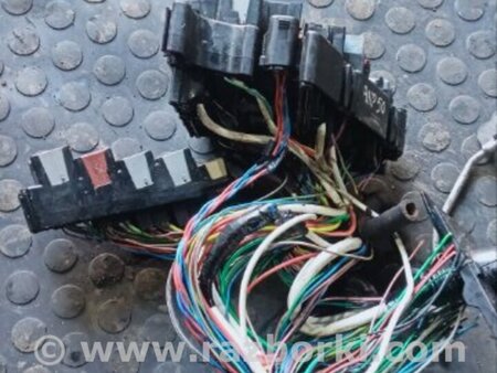 ФОТО Блок предохранителей передний для Subaru Outback V BS (14-21) Київ