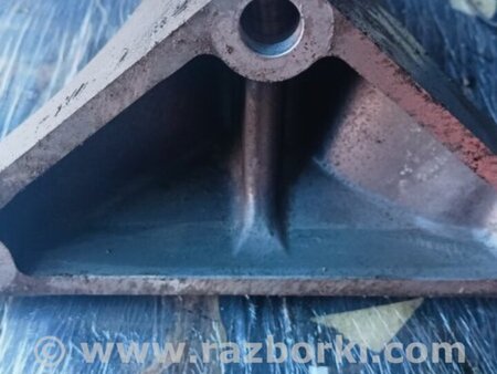 ФОТО Кронштейн передний правый для Subaru Outback V BS (14-21) Київ