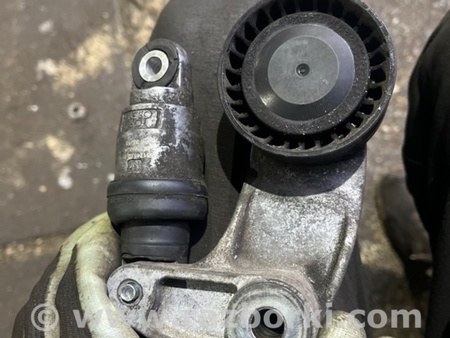 ФОТО Натяжитель передний для Subaru Outback V BS (14-21) Київ