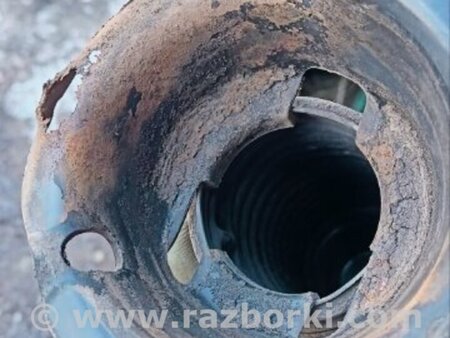 ФОТО Пыльник стойки задний правый для Honda CR-V IV (11-18) Київ