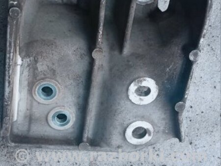 ФОТО Кронштейн правый для Subaru Outback V BS (14-21) Київ