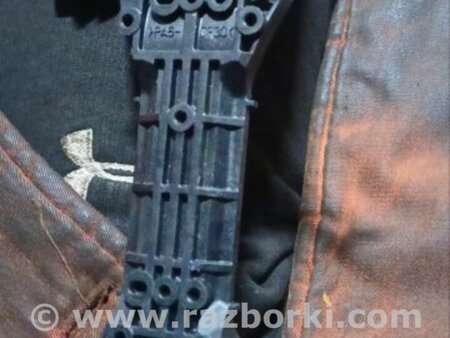 ФОТО Кронштейн ручки дверной задний правый для Subaru Outback V BS (14-21) Київ