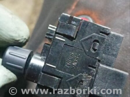 ФОТО Кнопка передняя правая для Subaru Outback V BS (14-21) Київ