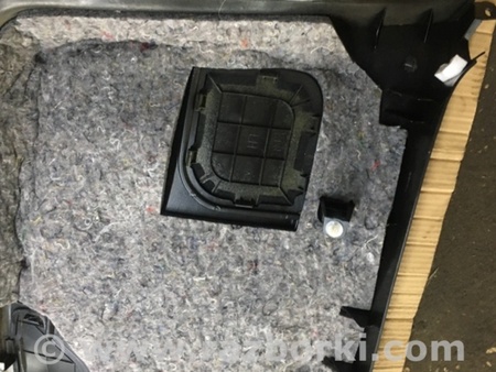 ФОТО Обшивка багажника для Subaru Outback Киев