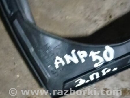 ФОТО Уплотнительная резинка задняя правая для Subaru Outback V BS (14-21) Київ