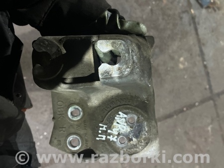 ФОТО Кронштейн передний правый для Subaru Outback IV BM/BR (09-14) Київ