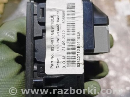 ФОТО Блок кнопок передний правый для Honda CR-V IV (11-18) Київ