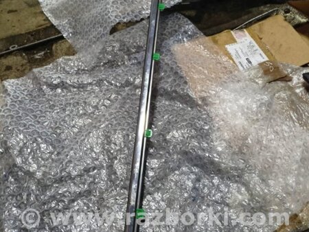 ФОТО Молдинг на дверь передний правый для Honda CR-V IV (11-18) Київ