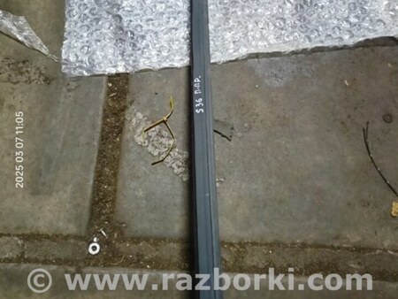 ФОТО Уплотнительная резинка передняя левая для KIA Sorento 1 BL (02-09) Київ