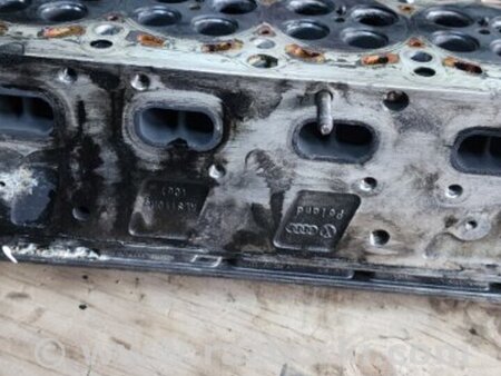 ФОТО Головка блока цилиндров трещины для Audi (Ауди) A6 C7 4G (11-18) Київ