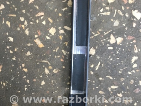 ФОТО молдинг на дверь для Subaru Outback Киев