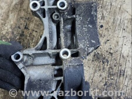 ФОТО Кронштейн для Audi (Ауди) A6 C7 4G (11-18) Київ