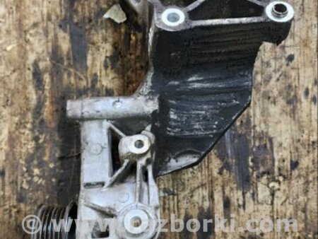 ФОТО Кронштейн для Hyundai ix35 I LM/EL Tucson (10-17) Київ