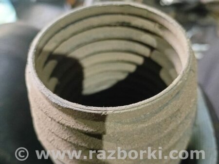 ФОТО Пыльник стойки передний правый для Subaru Outback IV BM/BR (09-14) Київ