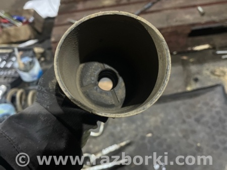 ФОТО Пыльник стойки задний для Subaru Outback IV BM/BR (09-14) Київ