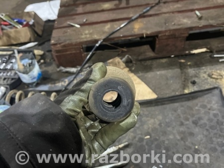 ФОТО Пыльник стойки задний для Subaru Outback IV BM/BR (09-14) Київ