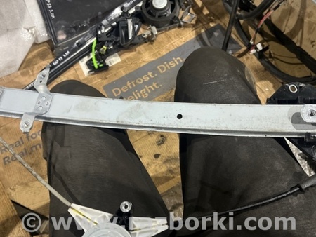 ФОТО Стеклоподъемник задний правый для Subaru Outback IV BM/BR (09-14) Київ