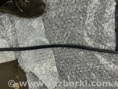 ФОТО Уплотнительная резинка задняя левая для Subaru Outback IV BM/BR (09-14) Київ