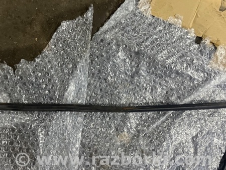 ФОТО Уплотнительная резинка передняя правая для Subaru Outback IV BM/BR (09-14) Київ