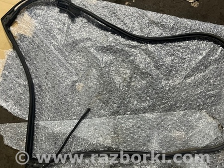 ФОТО Уплотнительная резинка задняя левая для Subaru Outback IV BM/BR (09-14) Київ