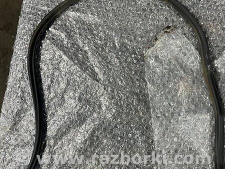 ФОТО Уплотнительная резинка задняя левая для Subaru Outback IV BM/BR (09-14) Київ