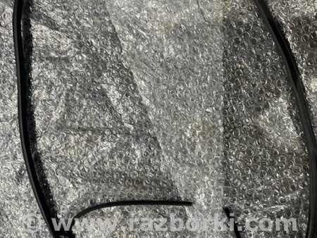 ФОТО Уплотнительная резинка задняя правая для Subaru Outback IV BM/BR (09-14) Київ