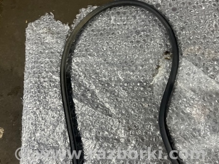 ФОТО Уплотнительная резинка передняя левая для Subaru Outback IV BM/BR (09-14) Київ