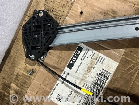 ФОТО Стеклоподъемник передний правый для Subaru Outback IV BM/BR (09-14) Київ