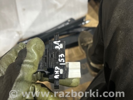 ФОТО Кнопка задняя левая для Subaru Outback IV BM/BR (09-14) Київ