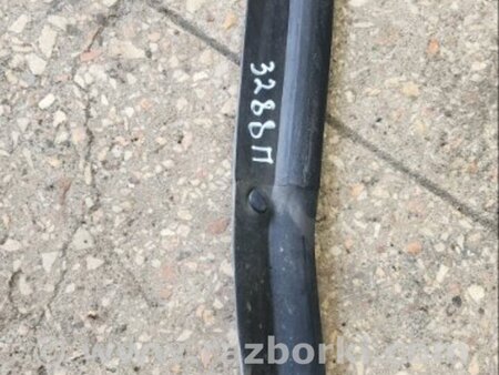 ФОТО Уплотнительная резинка передняя для Subaru Tribeca B9 (05-08) Київ