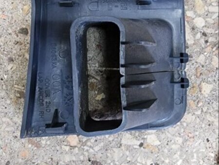 ФОТО Пластик салона правый для Subaru Tribeca B9 (05-08) Київ