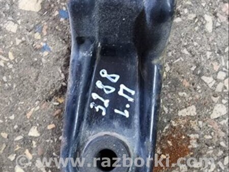 ФОТО Кронштейн передний левый для Subaru Tribeca B9 (05-08) Київ