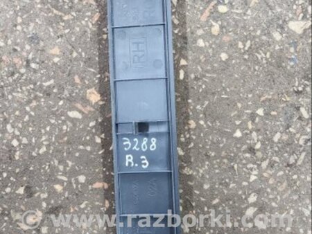 ФОТО Накладка на порог в салоне задняя правая для Subaru Tribeca B9 (05-08) Київ