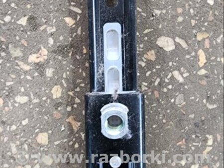 ФОТО Кронштейн передний правый для Subaru Tribeca B9 (05-08) Київ