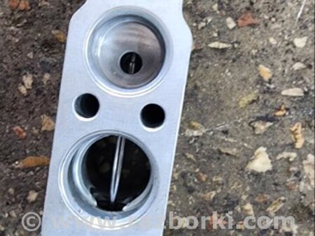 ФОТО Клапан для Subaru Tribeca B9 (05-08) Київ