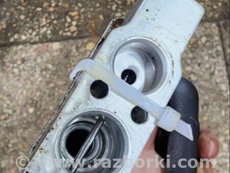 ФОТО Клапан задний для Subaru Tribeca B9 (05-08) Київ