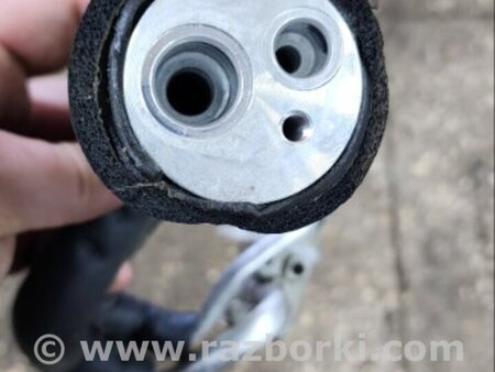 ФОТО Клапан задний для Subaru Tribeca B9 (05-08) Київ