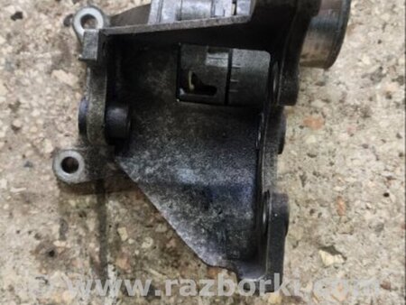 ФОТО Кронштейн для Subaru Tribeca B9 (05-08) Київ