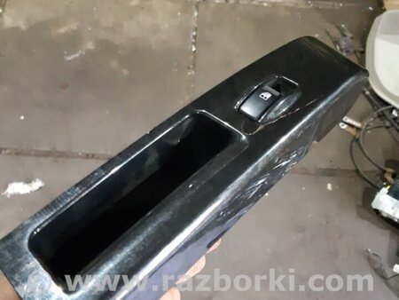 ФОТО Кнопка передняя левая для KIA Sorento 1 BL (02-09) Київ