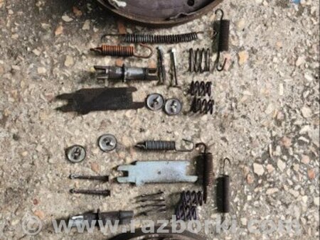 ФОТО Комплект колодок и механизмов ручного торомоза для Subaru Tribeca B9 (05-08) Київ