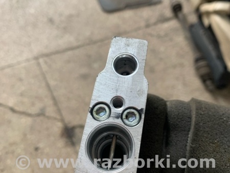 ФОТО Клапан для Subaru Tribeca B9 (05-08) Київ