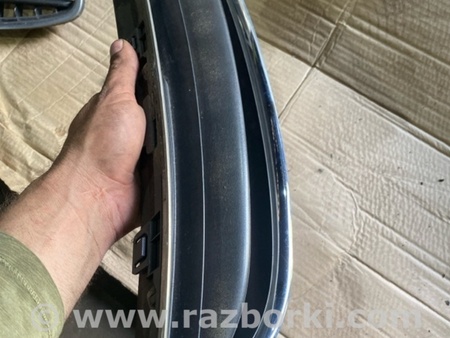 ФОТО Решетка бампера передняя правая для Subaru Tribeca B9 (05-08) Київ
